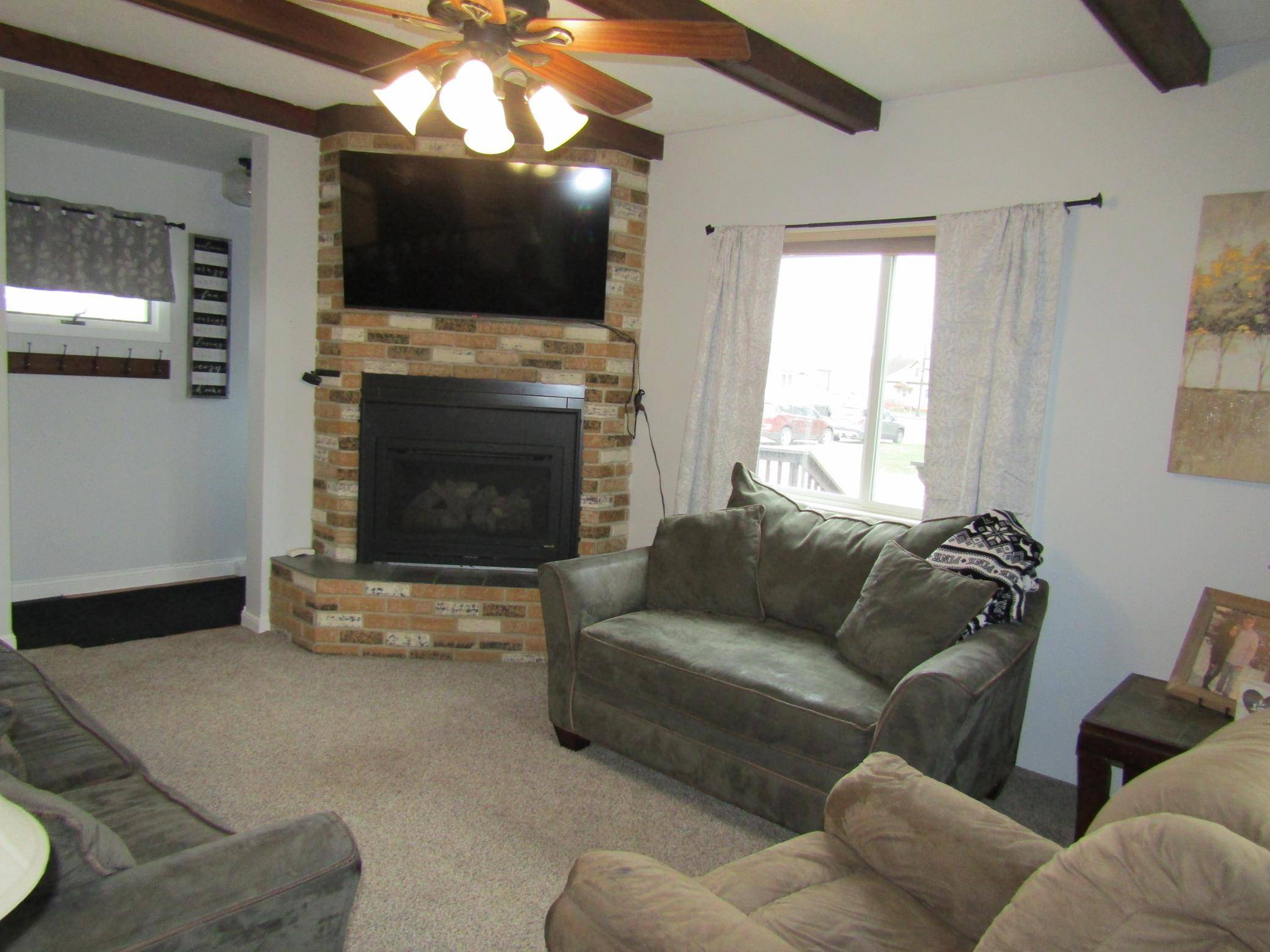 215 7th ST, Dawson, MN 56232