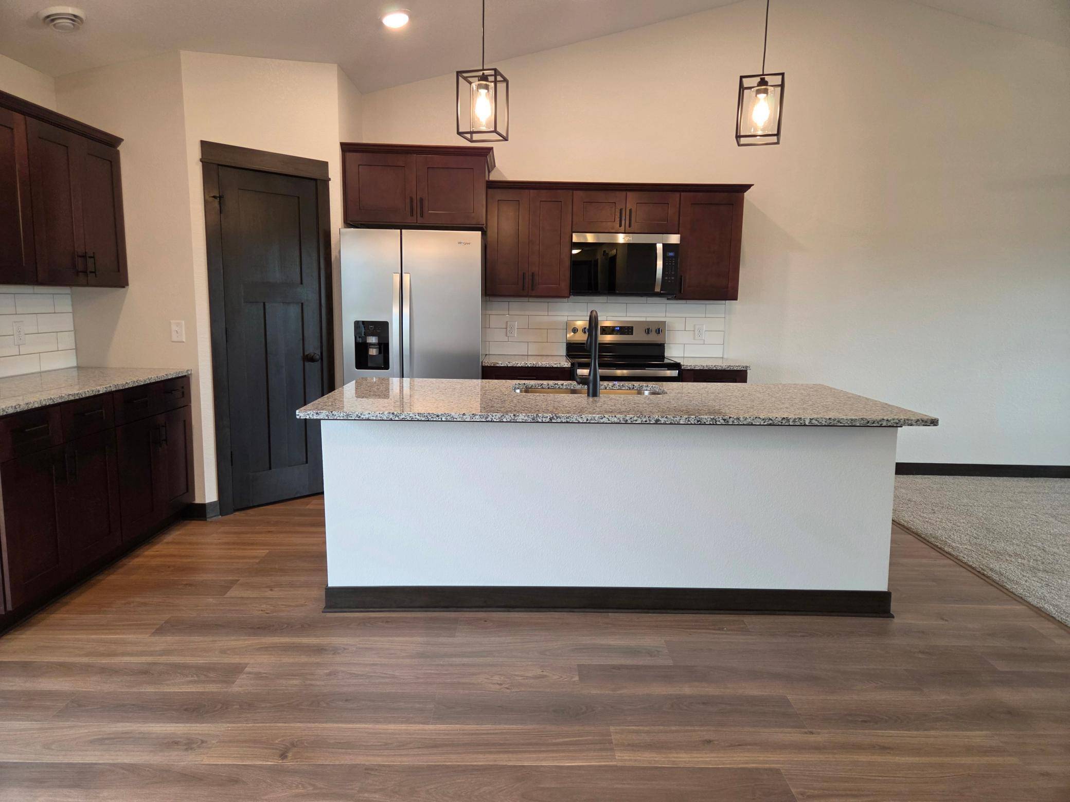 1088 Cullen ST, Saint Peter, MN 56082