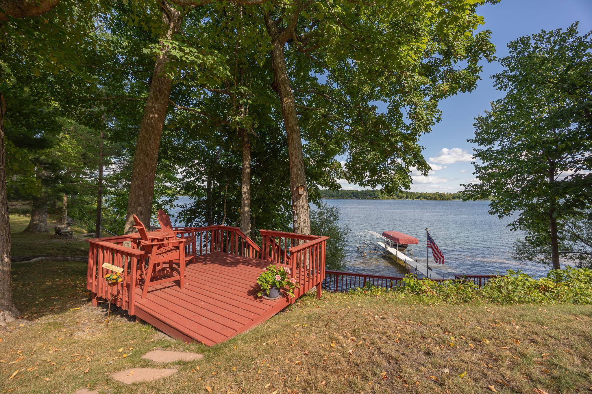 421 Goshawk LN NW, Hackensack, MN 56452