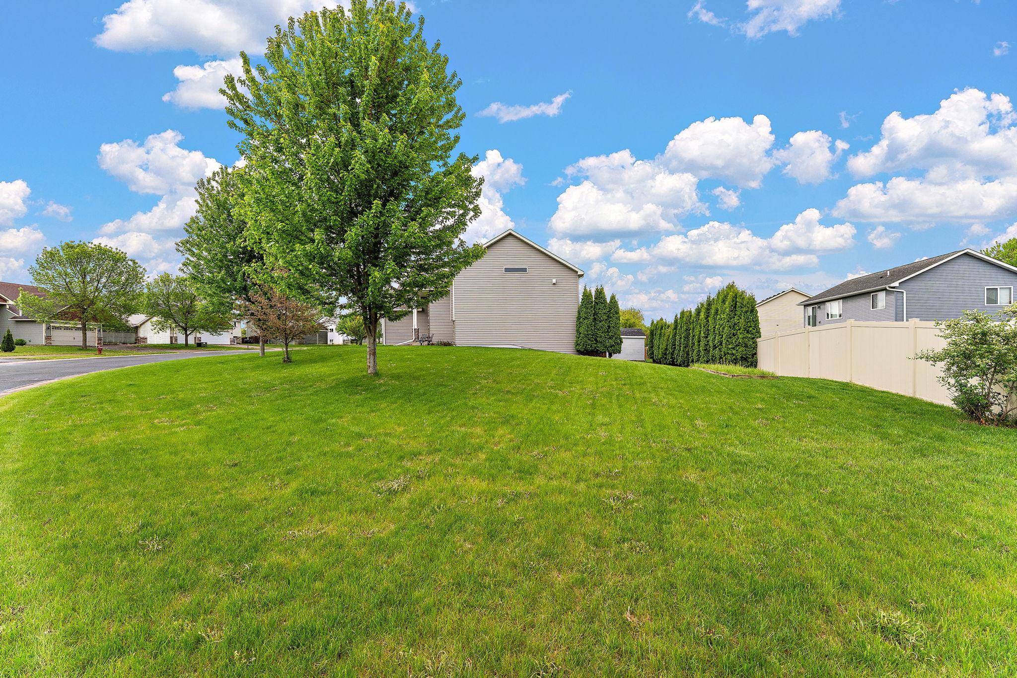 12012 Mayview Curve, Lindstrom, MN 55045