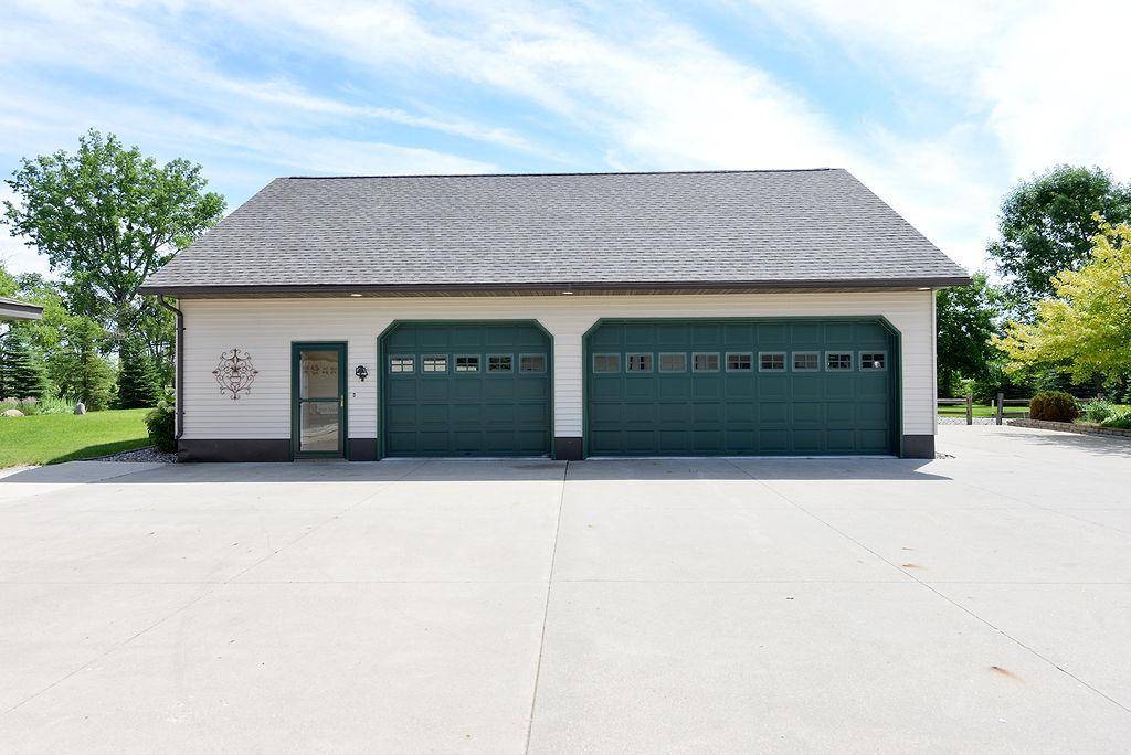 18000 US-10 HWY, Hawley, MN 56549