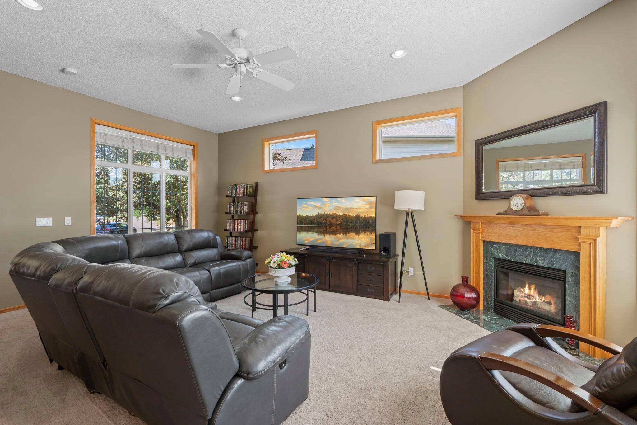 3331 98th CIR N, Brooklyn Park, MN 55443