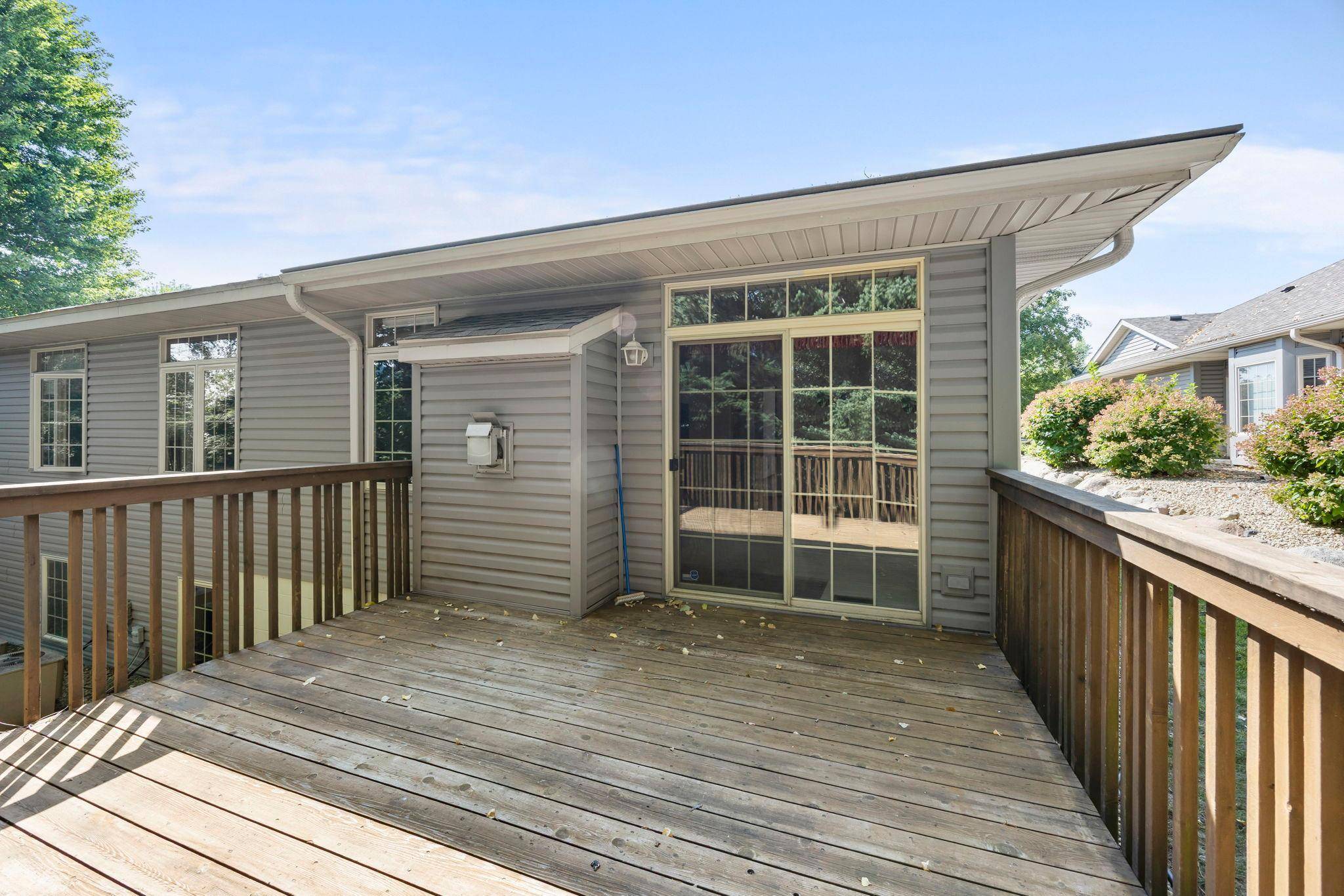2309 Stephani CT, Little Canada, MN 55117
