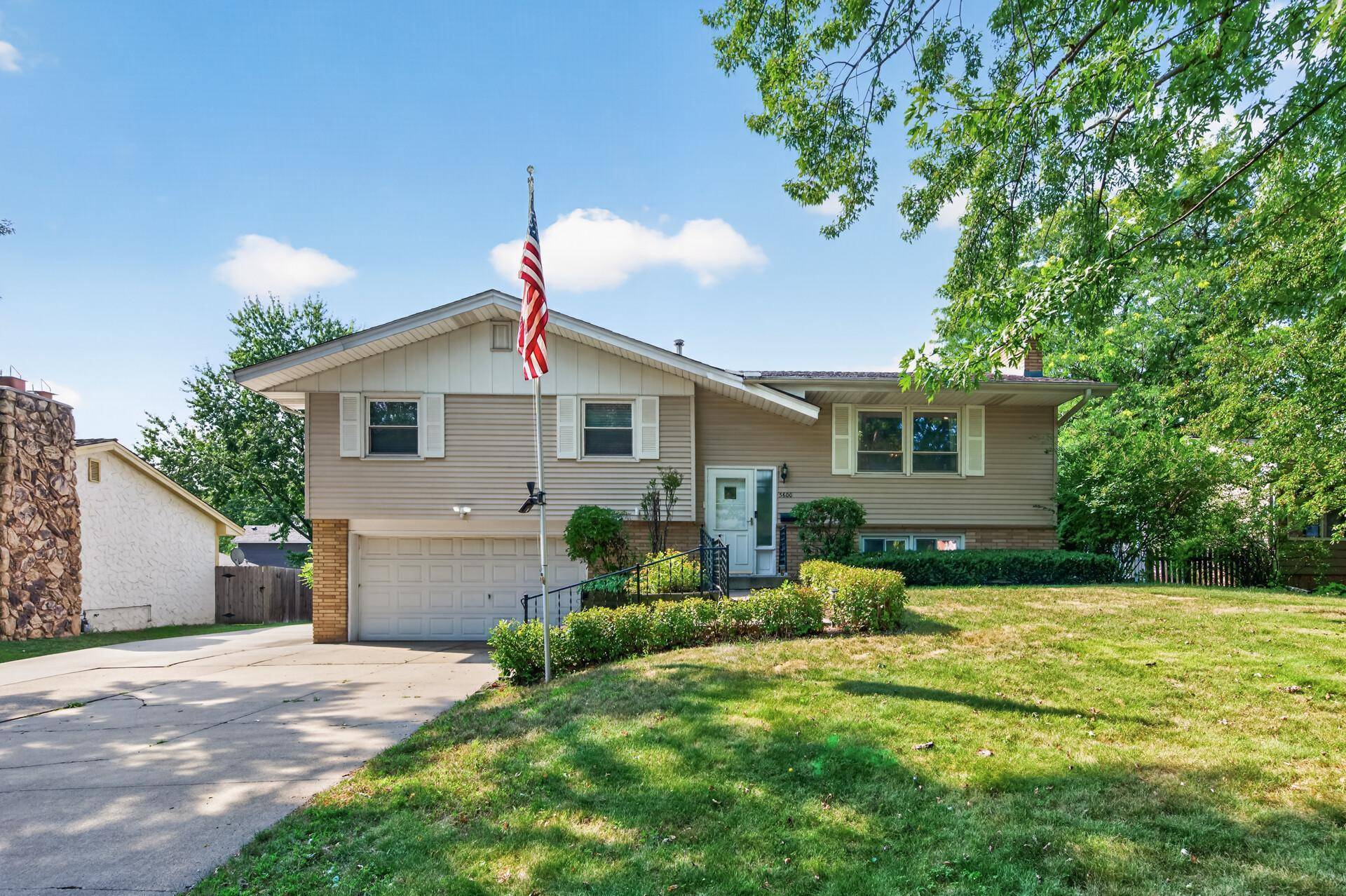 3600 Downers DR NE, Saint Anthony, MN 55418