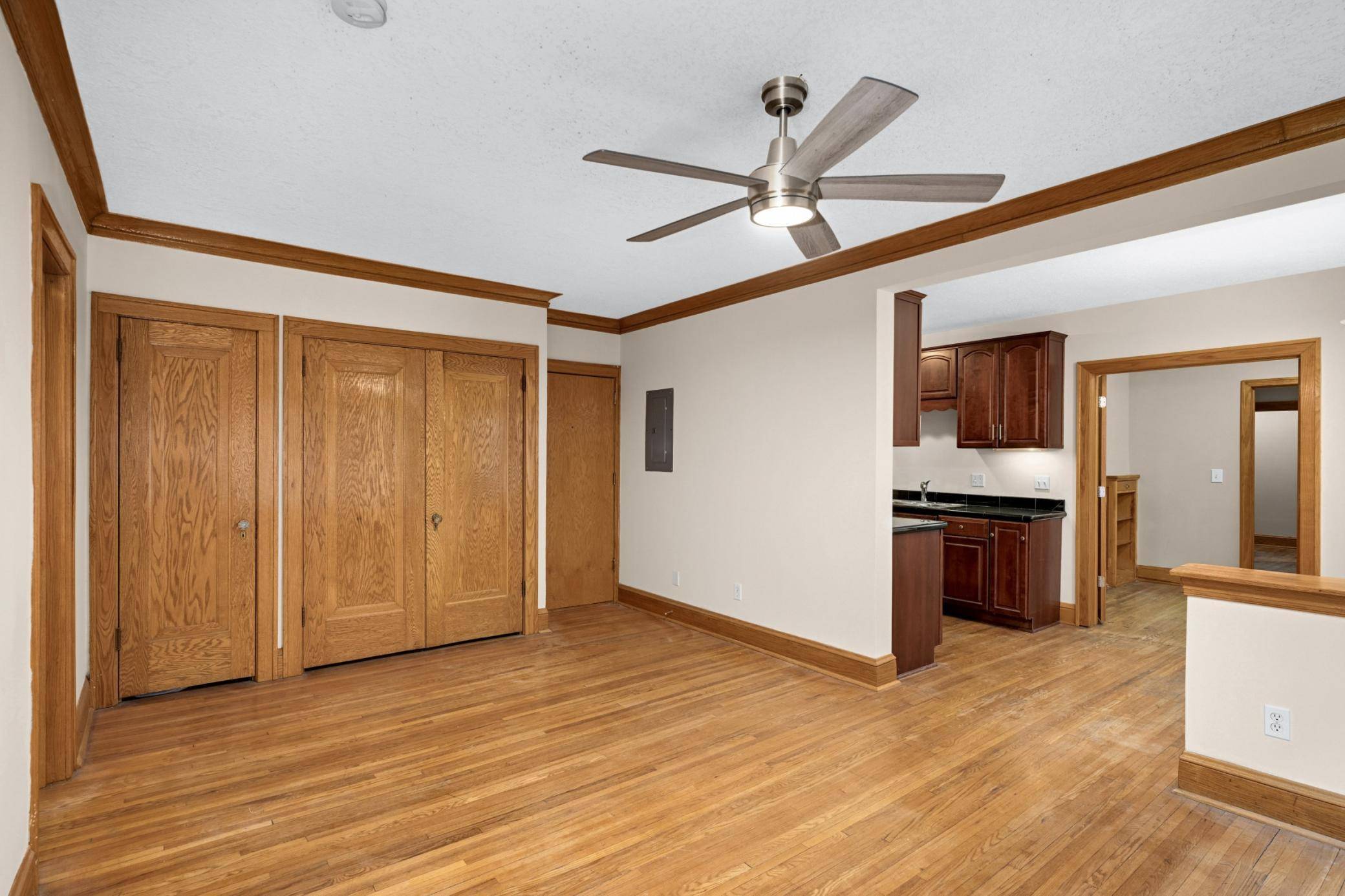 3120 12th AVE S #B104, Minneapolis, MN 55407