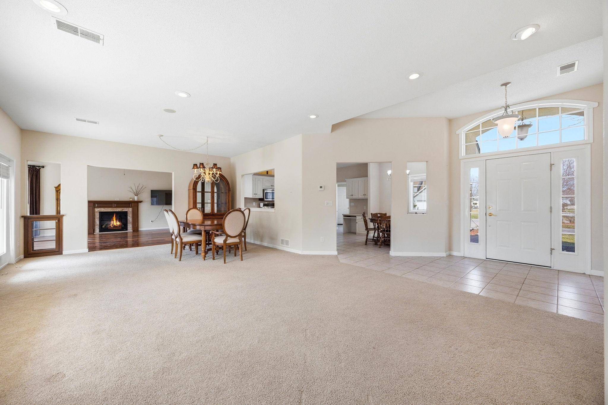 1320 Heritage AVE NW, Hutchinson, MN 55350