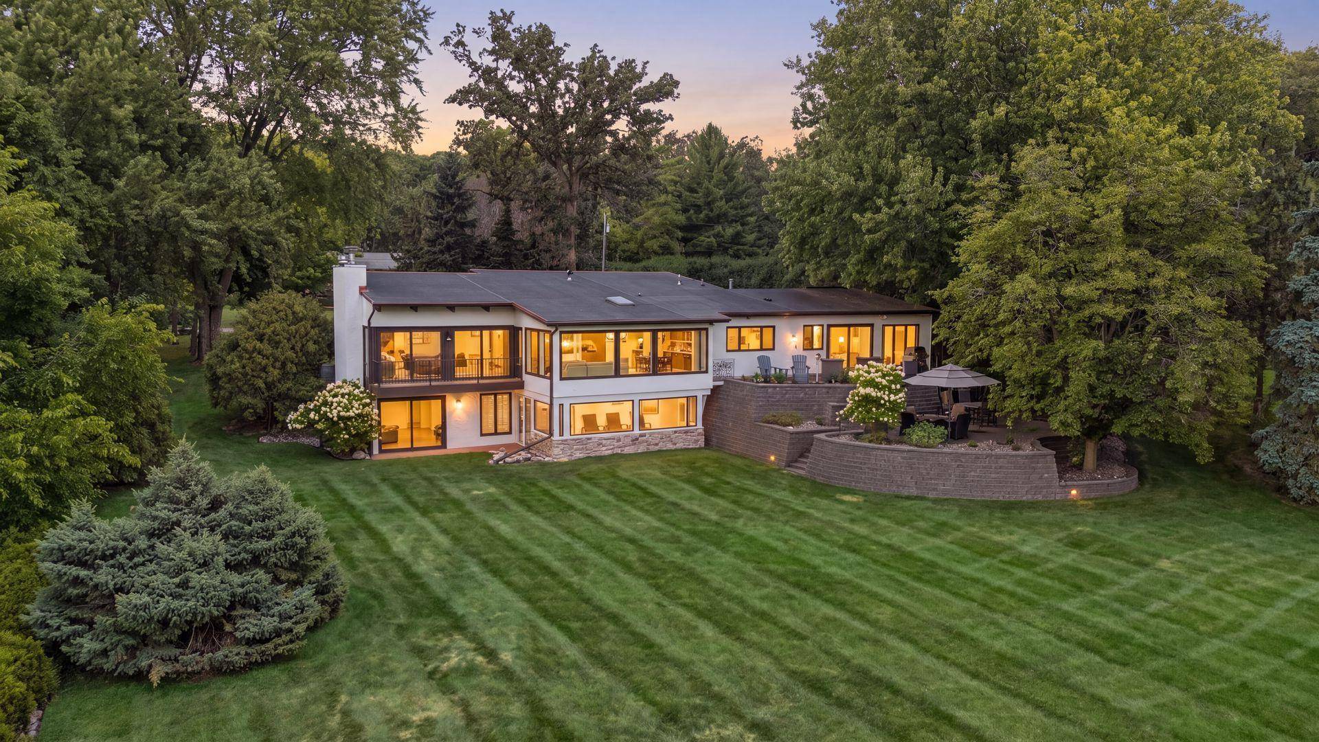 2699 Kelly AVE, Orono, MN 55331
