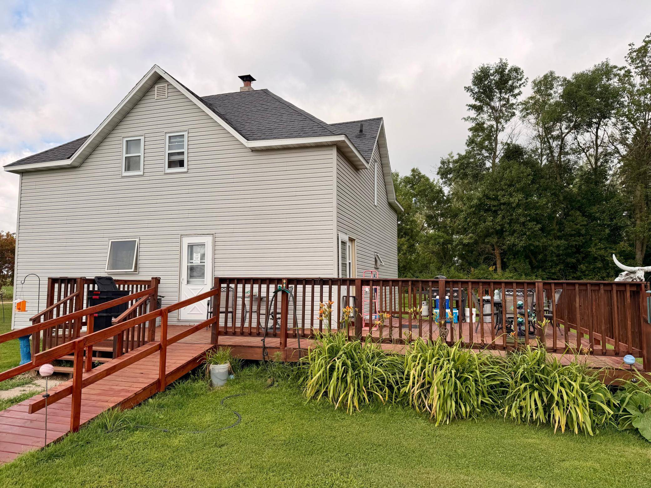 25570 County Road 15, Badger, MN 56714
