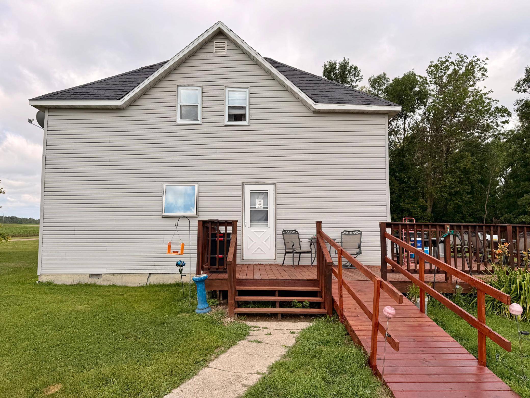 25570 County Road 15, Badger, MN 56714