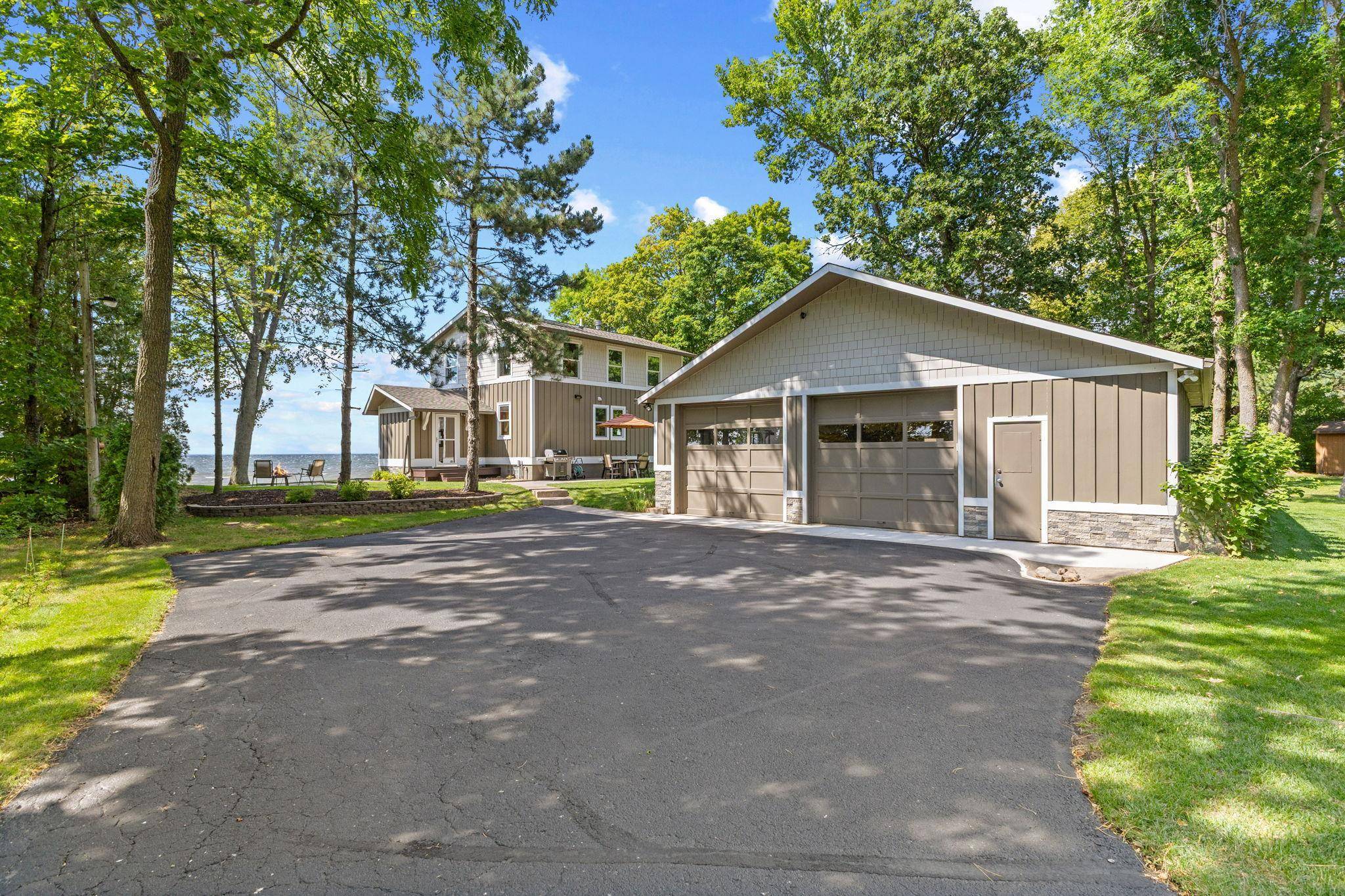 16405 328th AVE, Isle, MN 56342