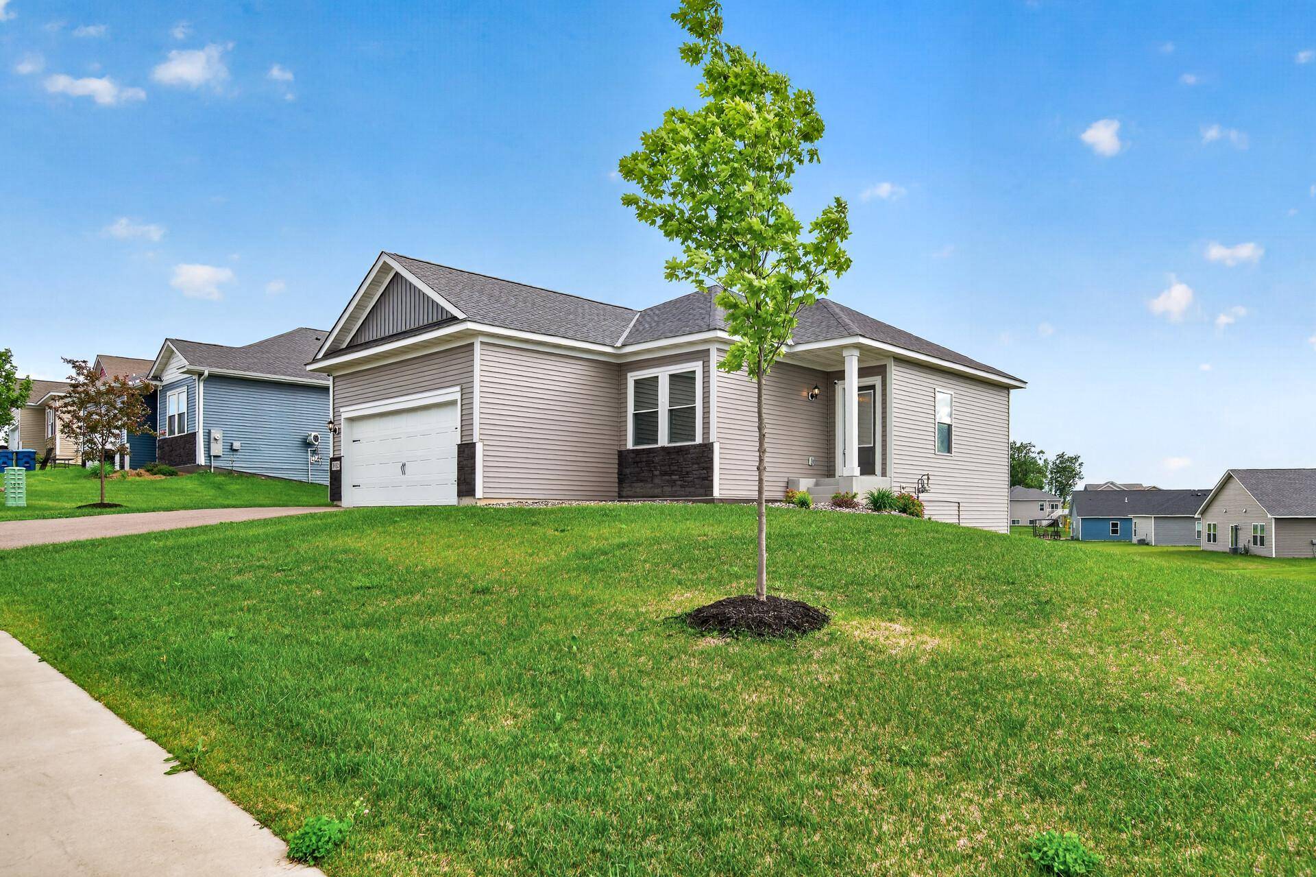 10132 188th AVE NW, Elk River, MN 55330