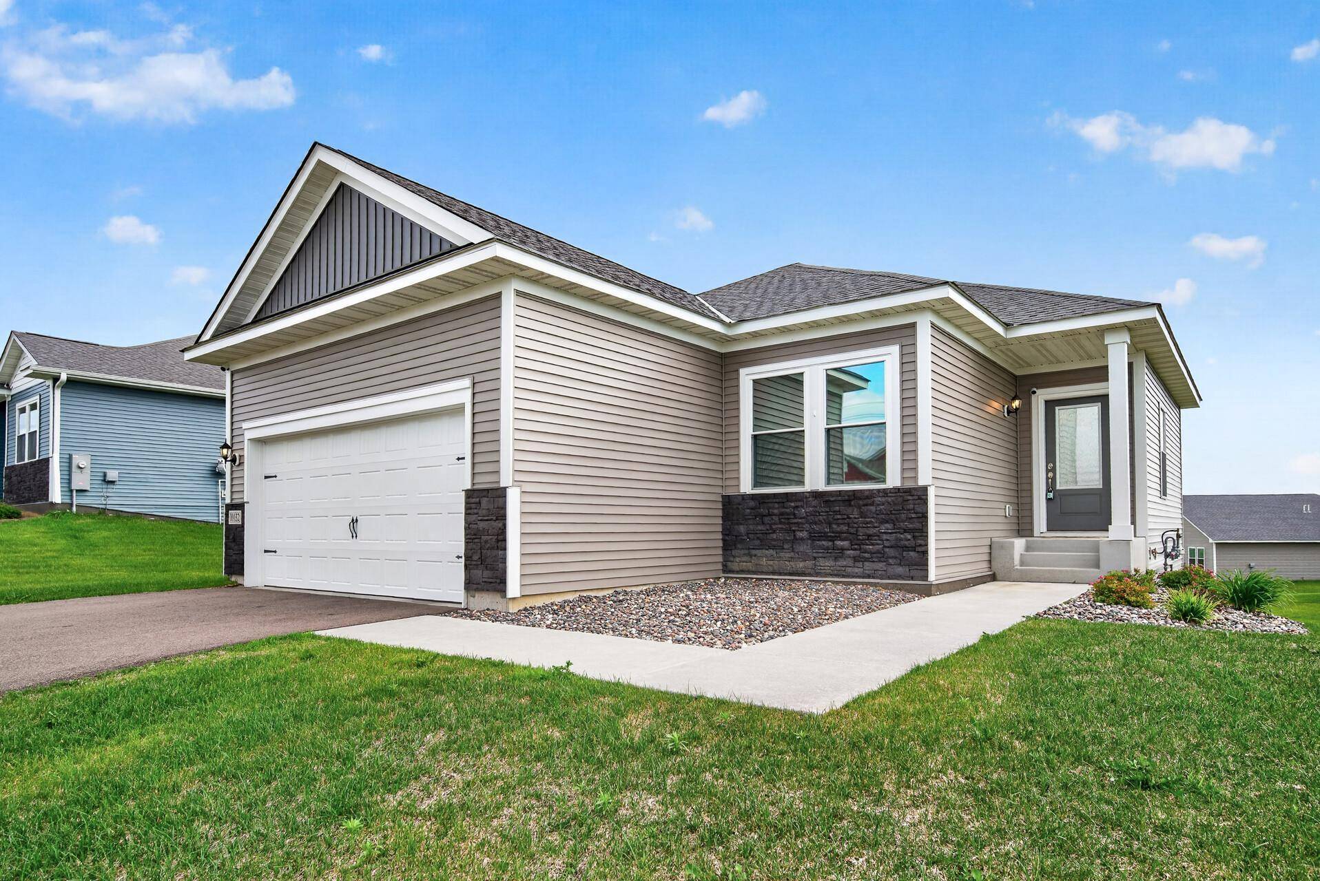 10132 188th AVE NW, Elk River, MN 55330