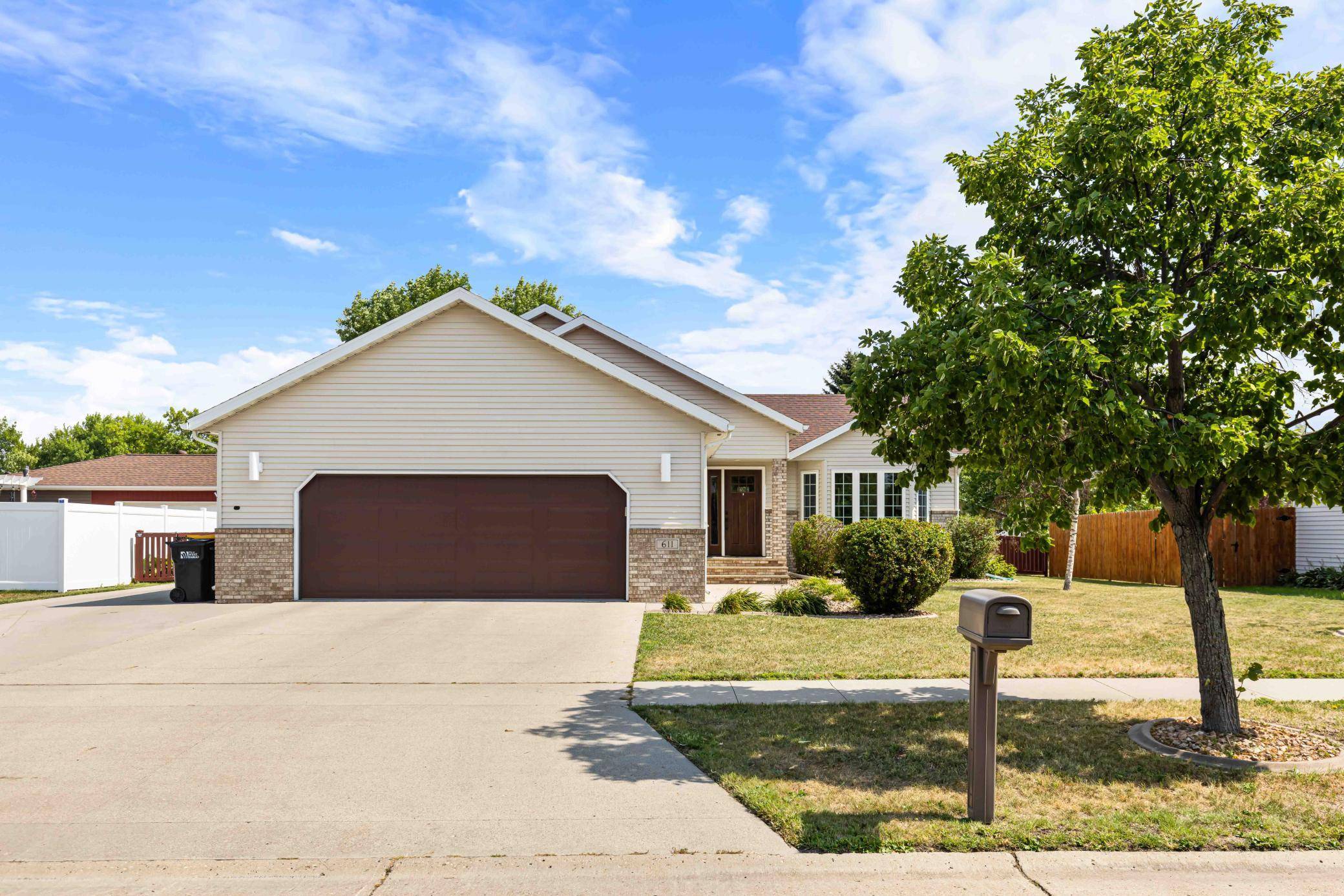 611 11th ST W, West Fargo, ND 58078
