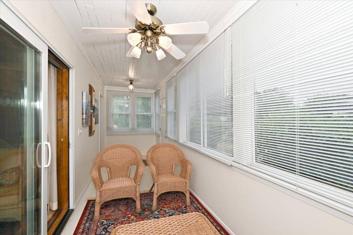 324 98th AVE W, Duluth, MN 55808