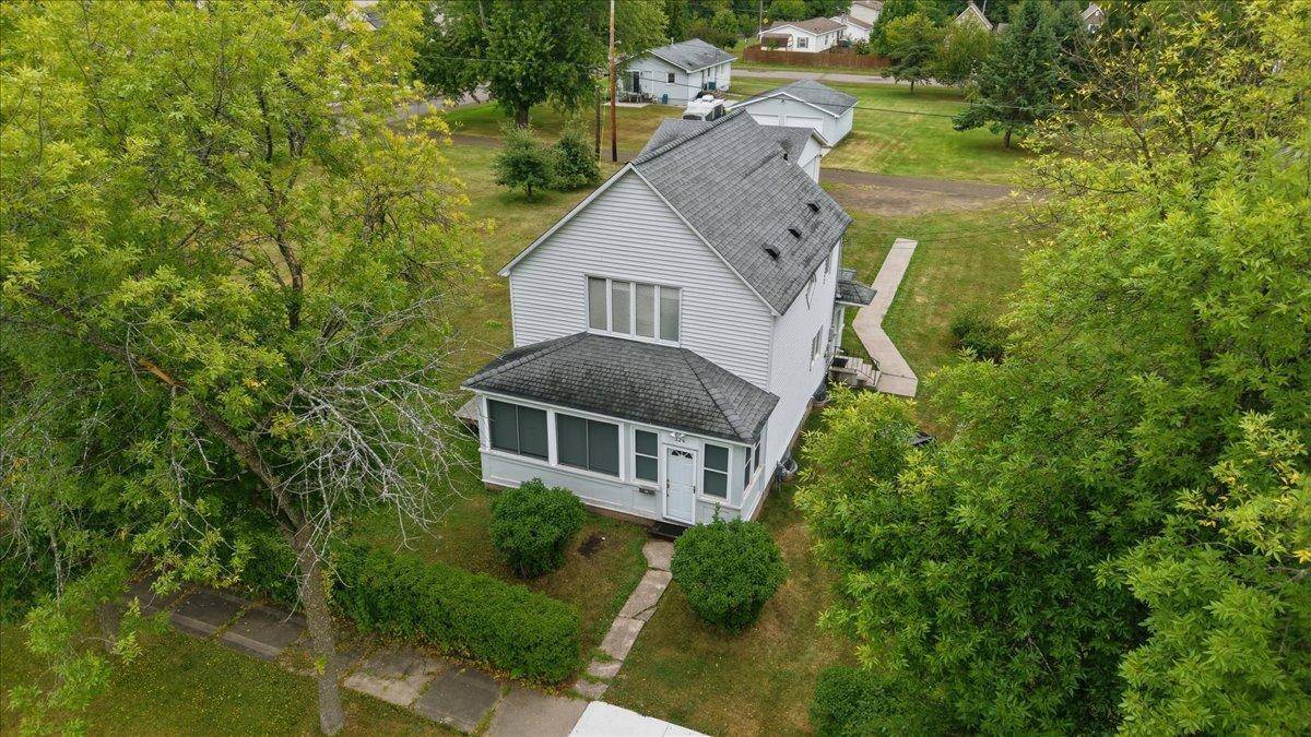 324 98th AVE W, Duluth, MN 55808
