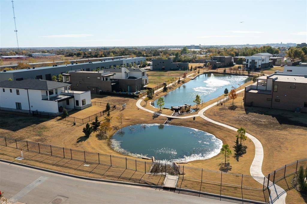 800 NW 72nd ST, Oklahoma City, OK 73116