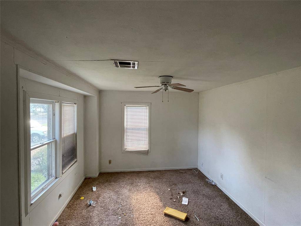204 W Kittyhawk DR, Oklahoma City, OK 73110