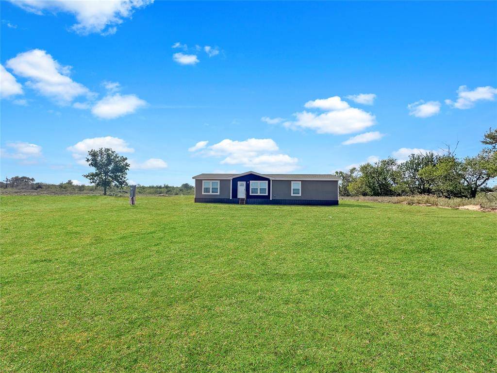 12327 N 1890 RD, Sayre, OK 73662