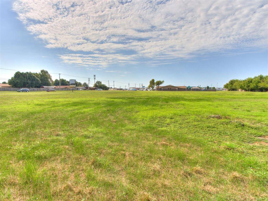 8701 S May AVE, Oklahoma City, OK 73159