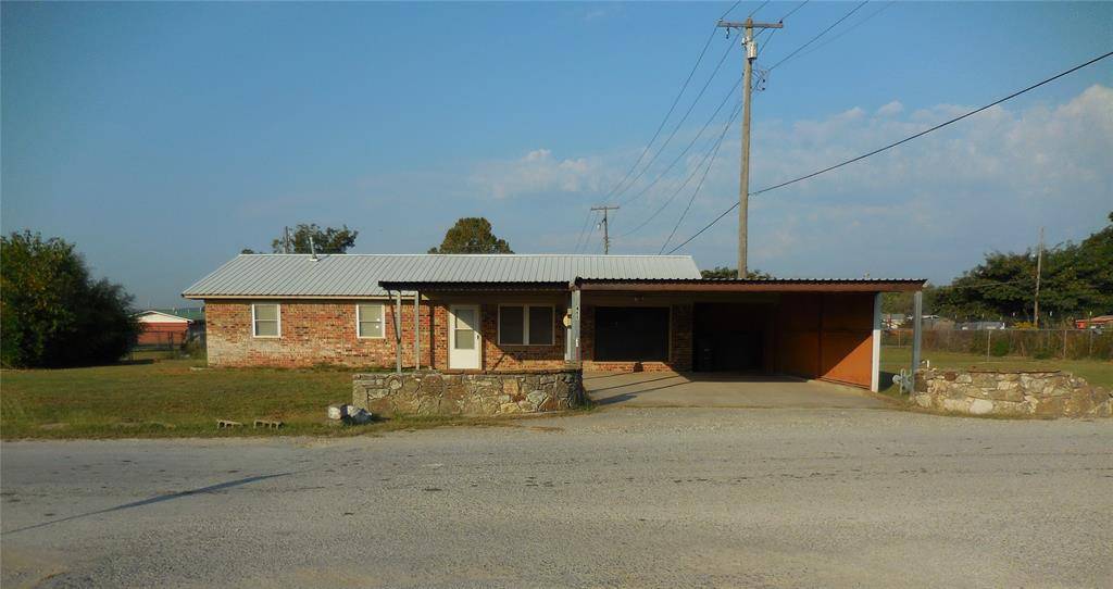 411 S A ST, Davis, OK 73030