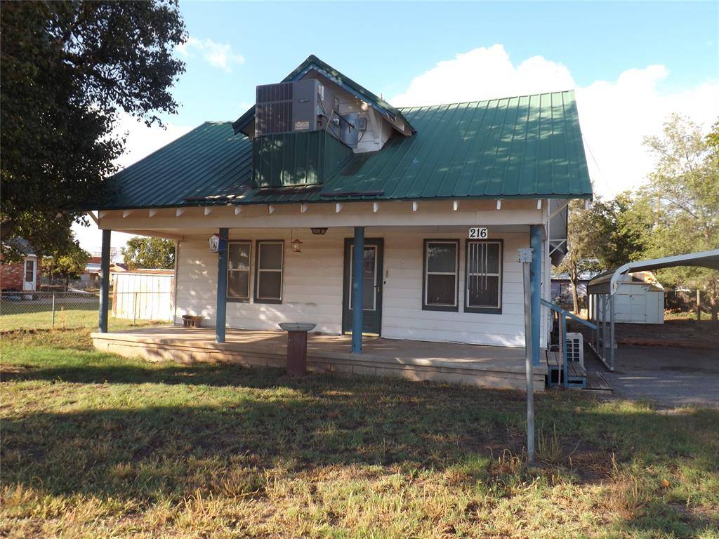 216 E Rosser ST, Tipton, OK 73570