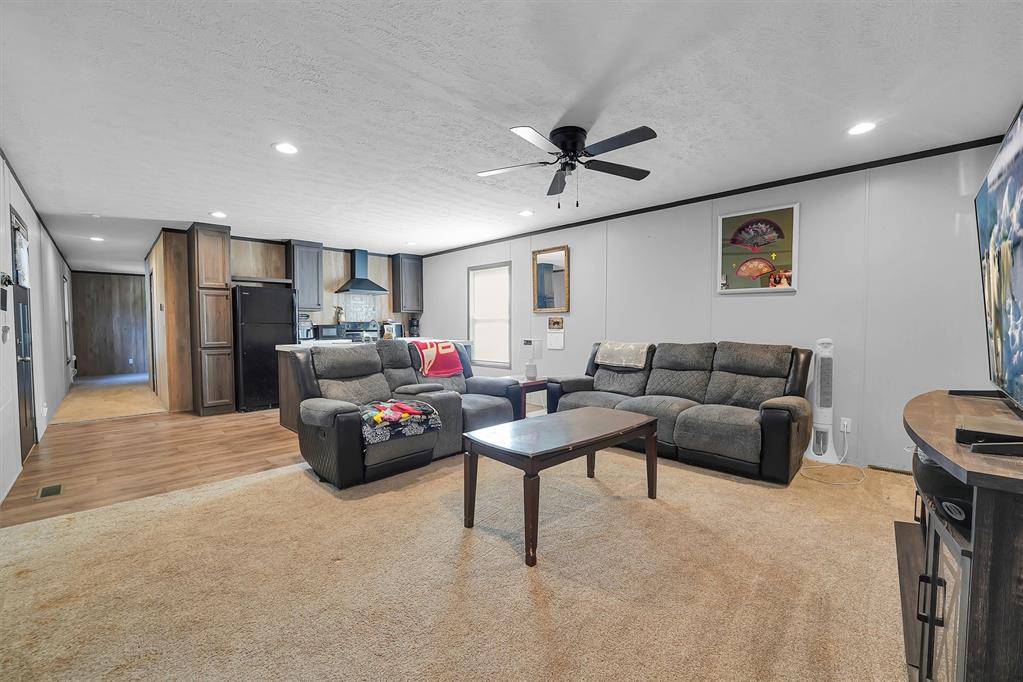 1601 N Maine ST, Mangum, OK 73554