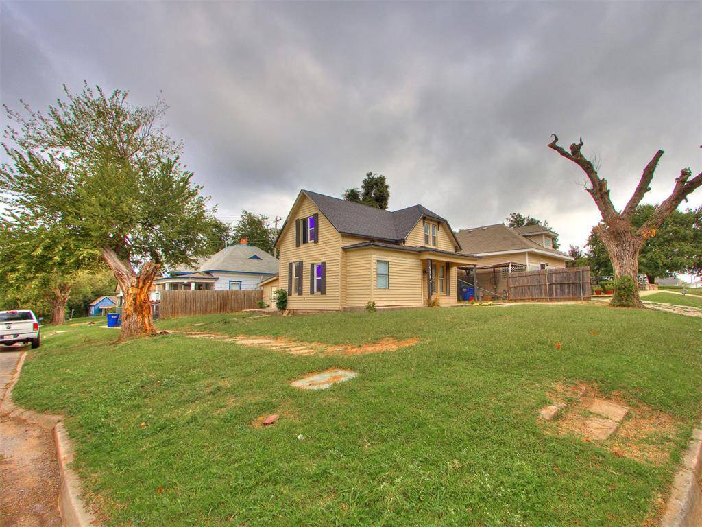 603 E Wade ST, El Reno, OK 73036