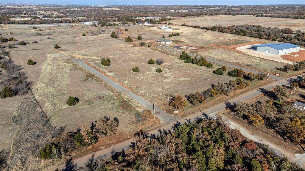4941 Meadow LN, Guthrie, OK 73044