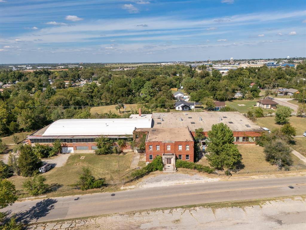1200 W Benedict ST, Shawnee, OK 74801