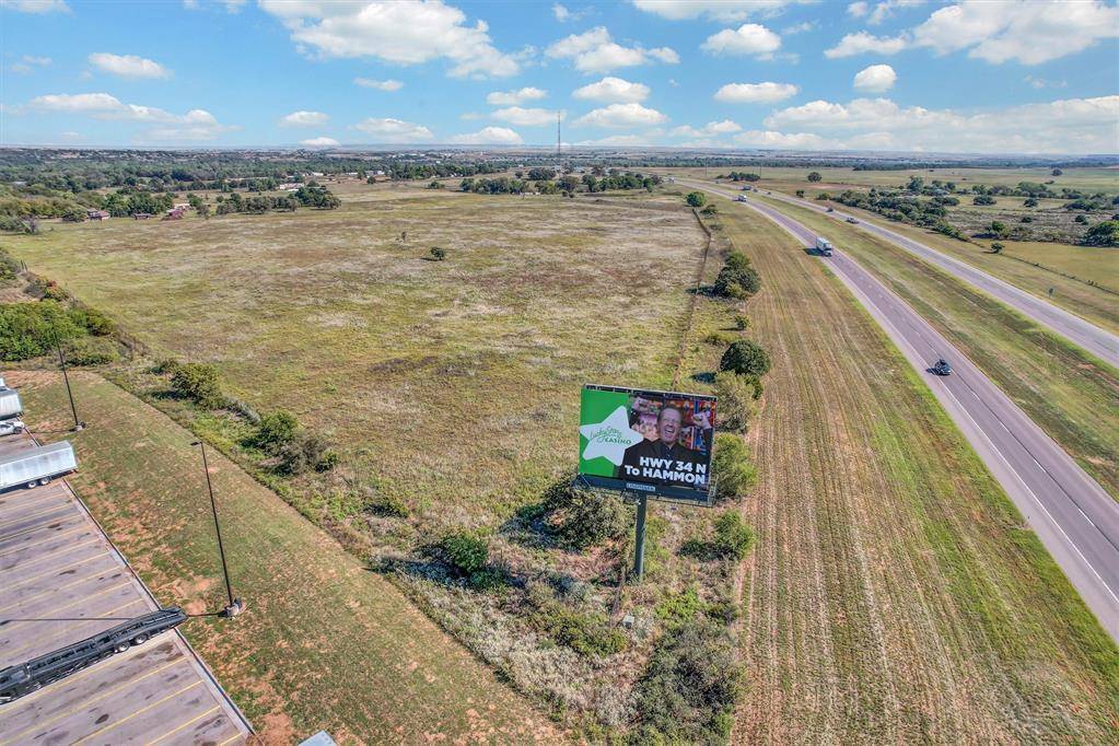 E Massey RD, Sayre, OK 73662