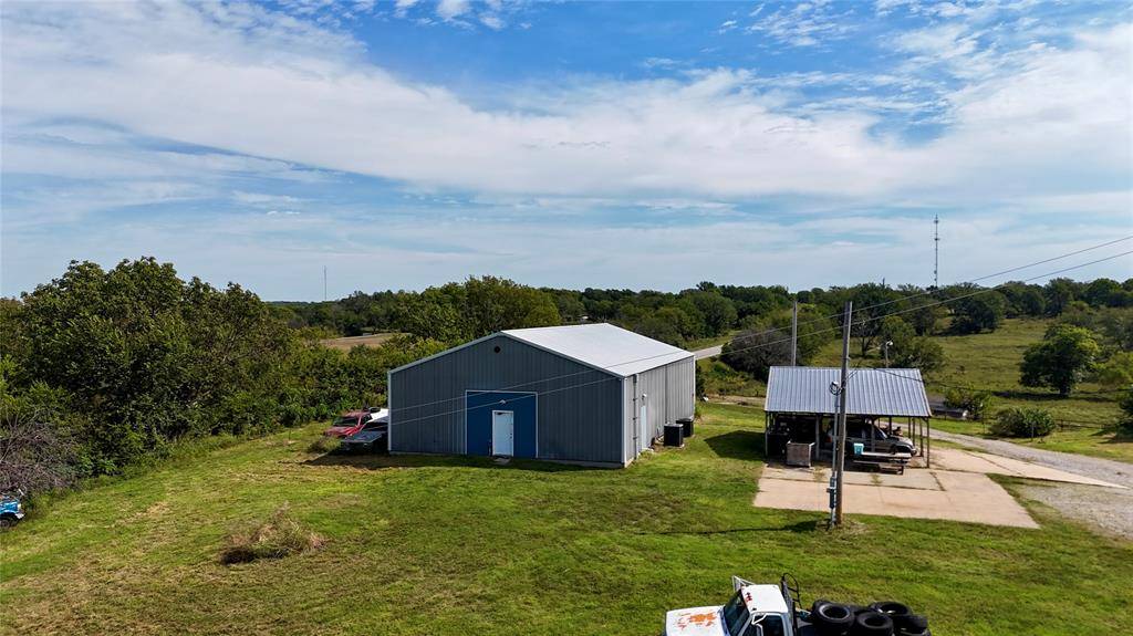 20568 SE Us Highway 60 HWY, Nowata, OK 74048