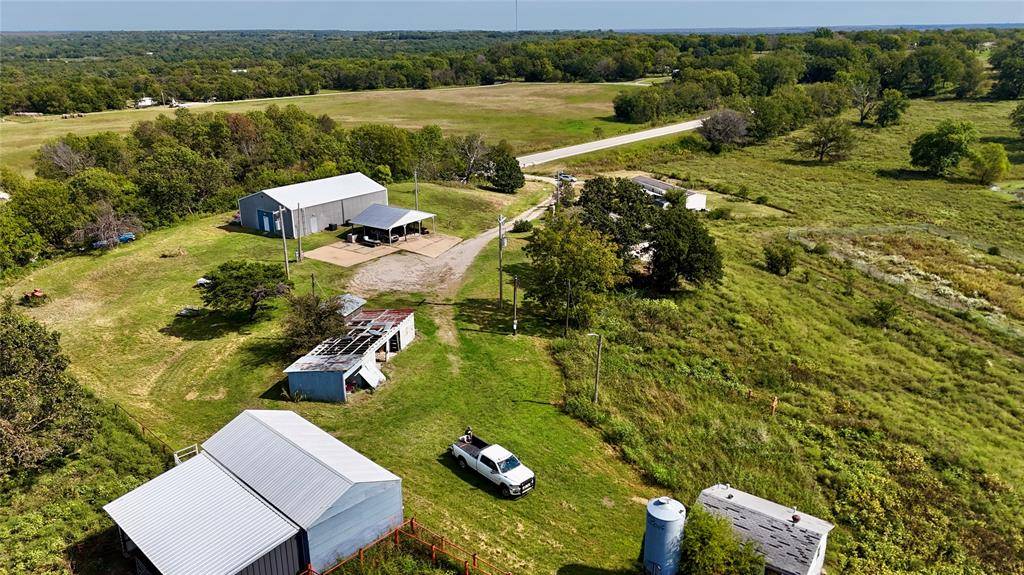 20568 SE Us Highway 60 HWY, Nowata, OK 74048