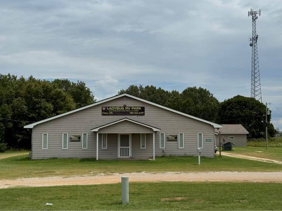 4550 Enos RD, Kingston, OK 73439