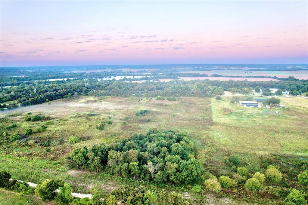004 N Peebly RD, Harrah, OK 73045