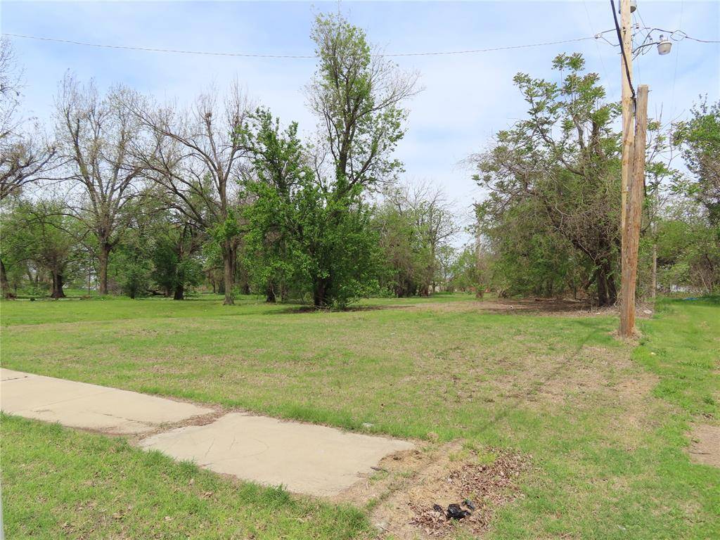 617 SW 6TH ST, Oklahoma City, OK 73109