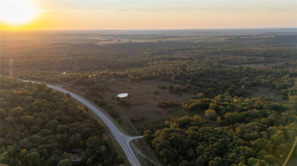 000 Highway 9, Dustin, OK 74839
