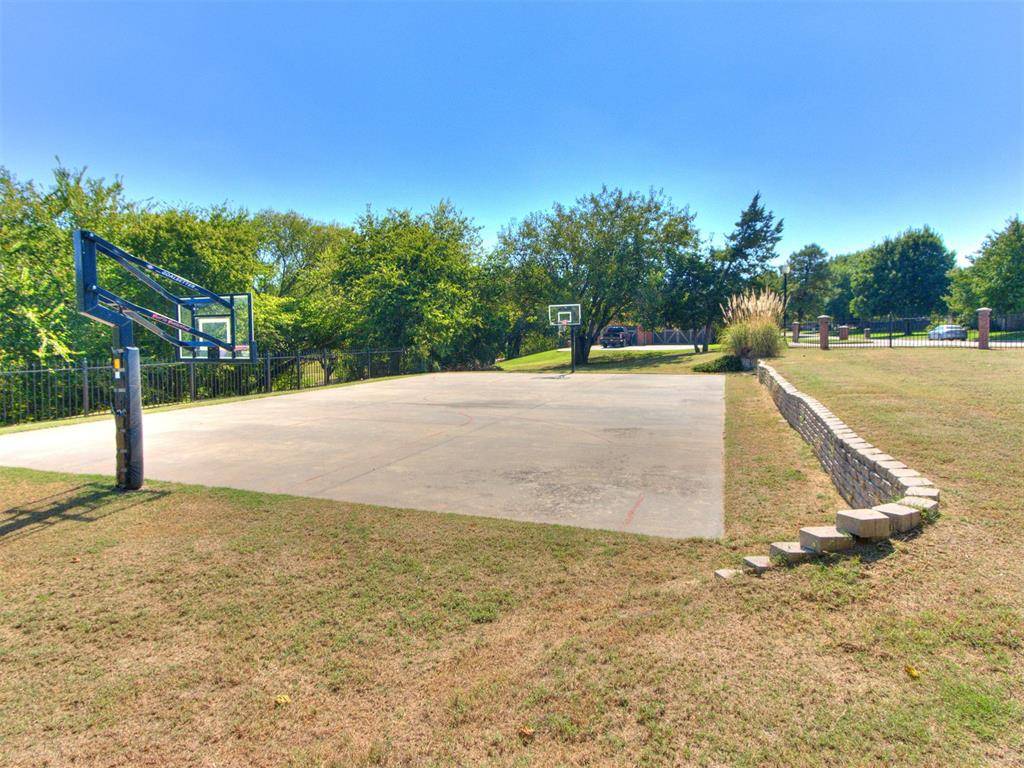 4700 Westlakes RD, Norman, OK 73072