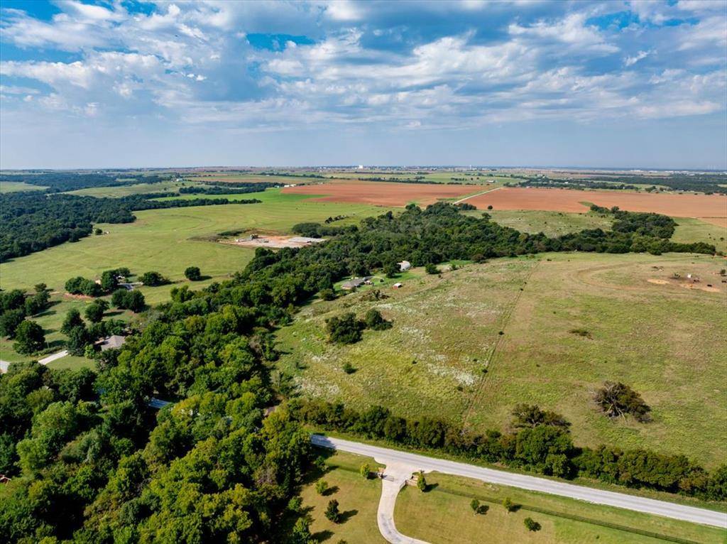 4200 S Methodist RD, Hinton, OK 73047