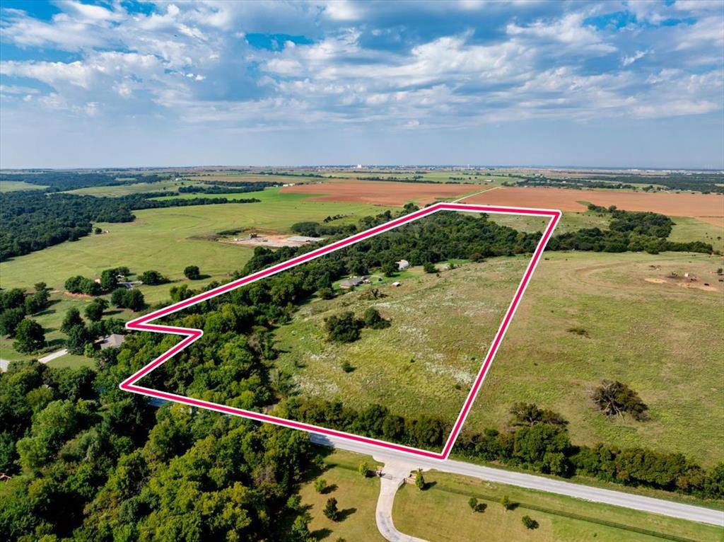 4200 S Methodist RD, Hinton, OK 73047