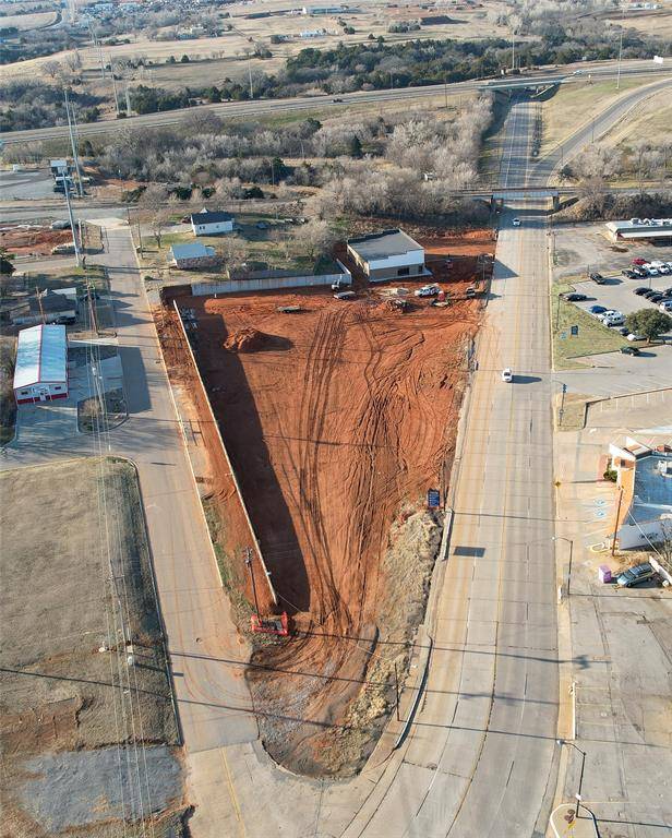 120 SW Main ST, Weatherford, OK 73096