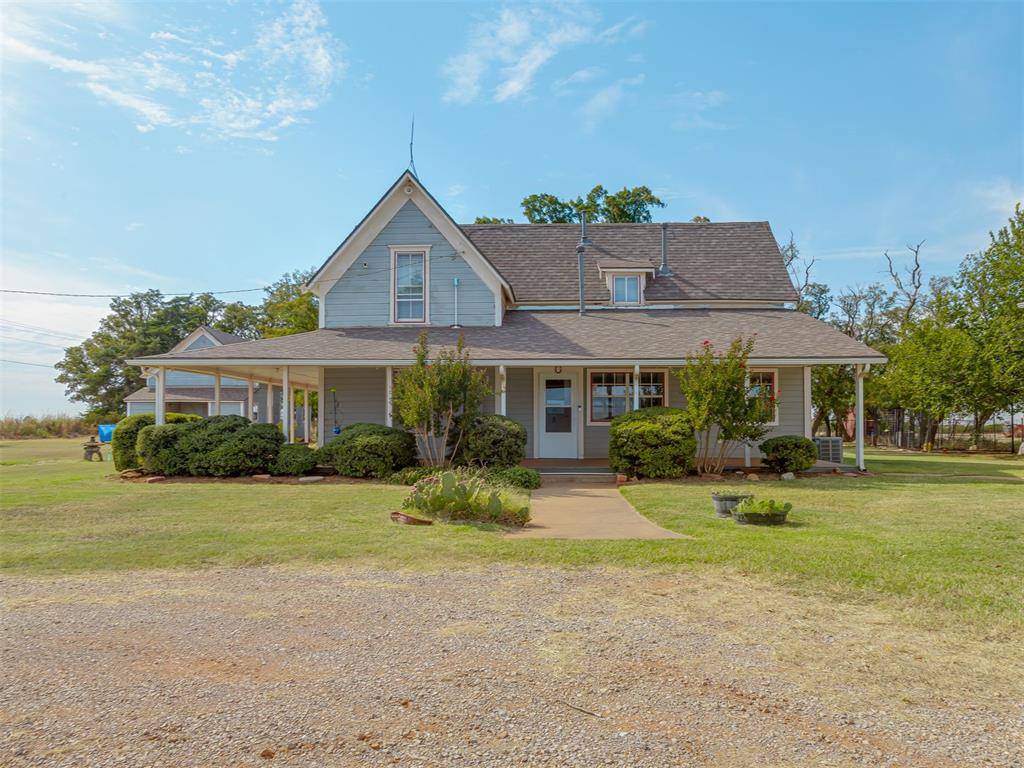 18562 W Simmons RD, Edmond, OK 73025