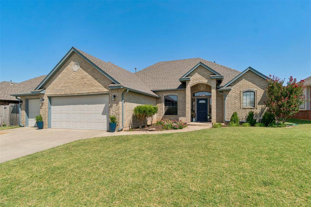 817 Tea Rose DR, Yukon, OK 73099