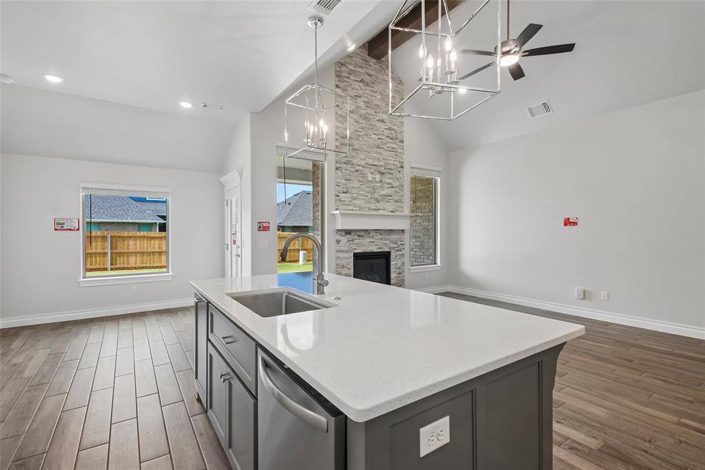 10309 SW 56th ST, Mustang, OK 73064