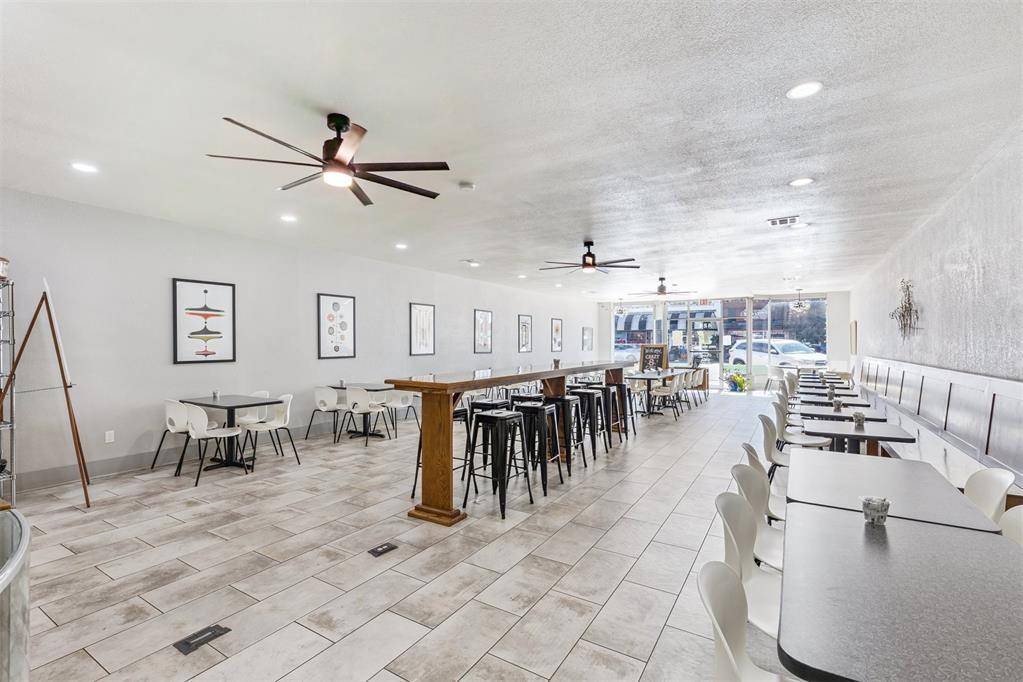 424 W Chickasha AVE, Chickasha, OK 73018
