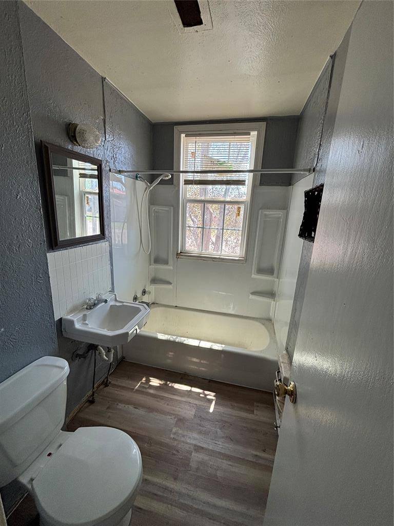 509 Chris AVE, Altus, OK 73521