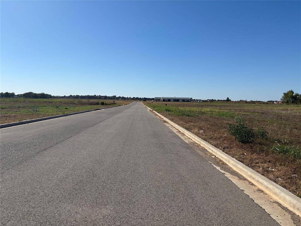 170 Cotton Field RD, Goldsby, OK 73093