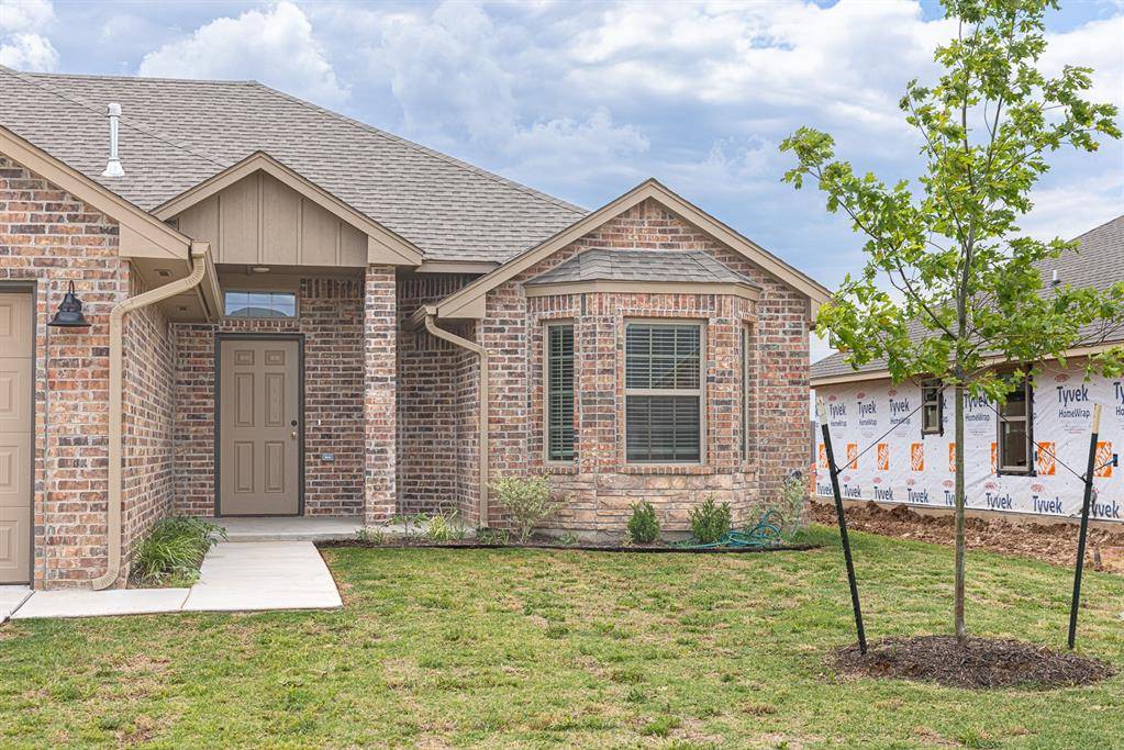 4528 Adobe CT, Yukon, OK 73099