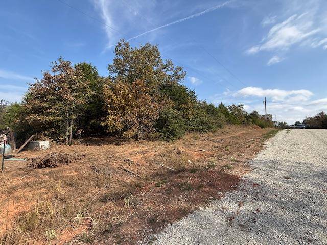 11 West ST, Noble, OK 73068