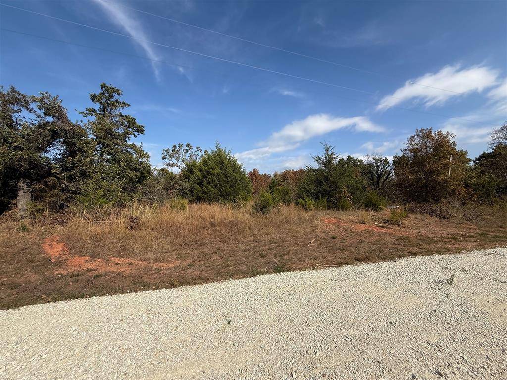 12 West ST, Noble, OK 73068