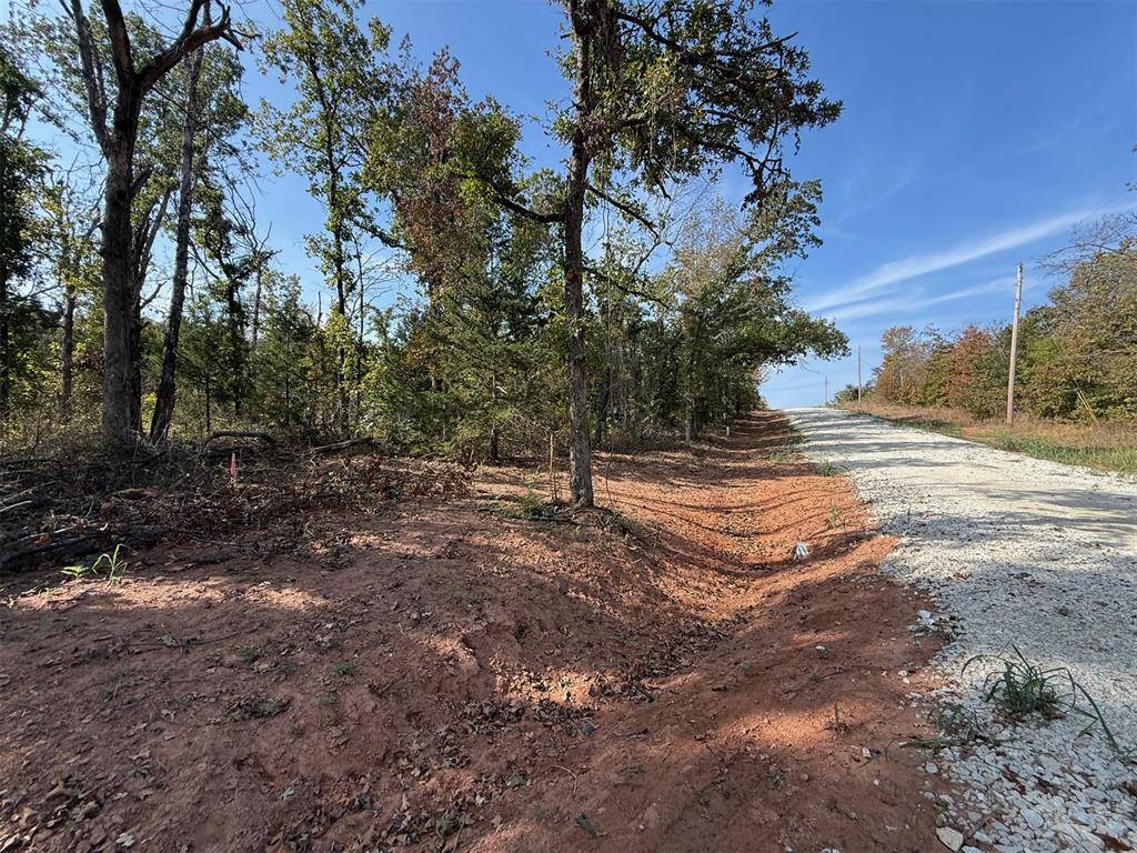 17 West ST, Noble, OK 73068